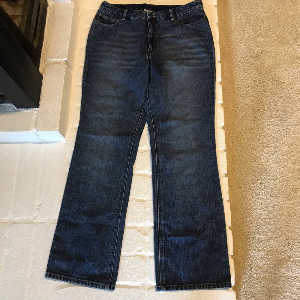 Blue Jeans • Newport News • Size 16